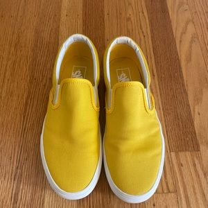 Vans Classic Slip-on Platform Sneakers